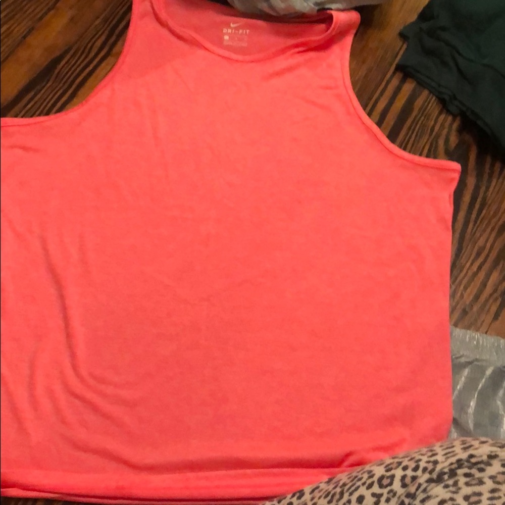 Nike dry fit